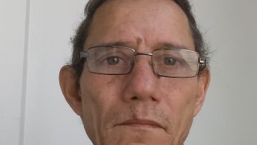 Hola soy hombre vivo en lima Perú. Busco mujer para amistad
