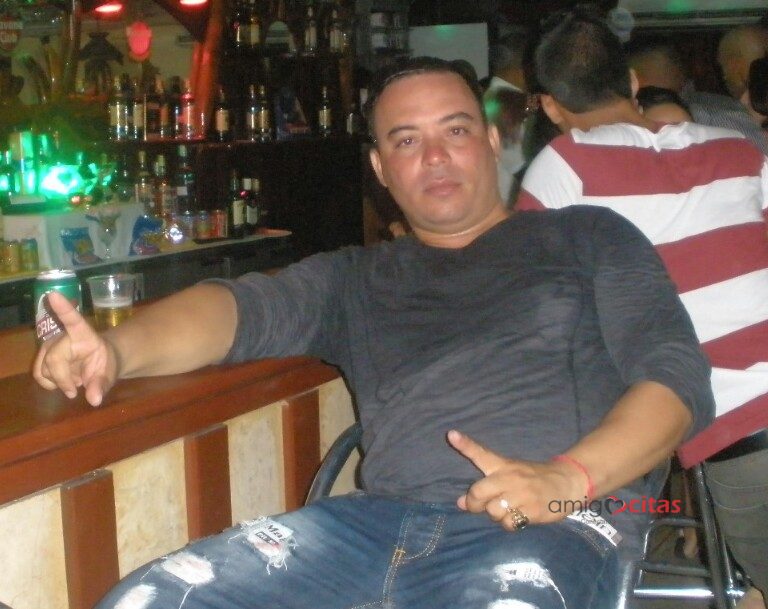 Hola Vivo en cuba # 53924995 cell