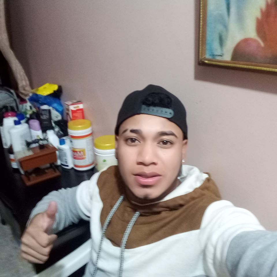 Busco una chica madura intelectualmente que sepa de la vida