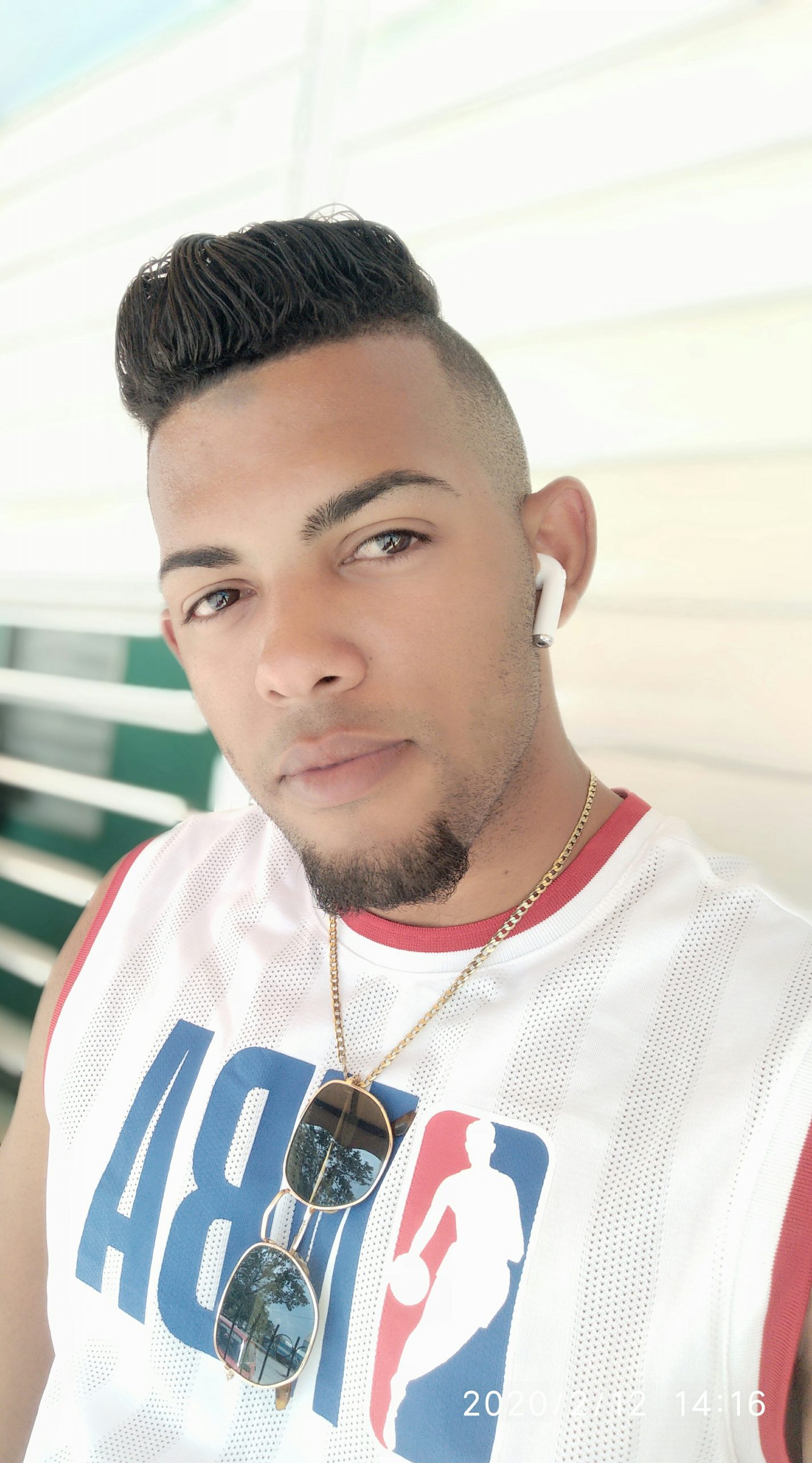 Hola soy un chico activo divertido y muy pasional