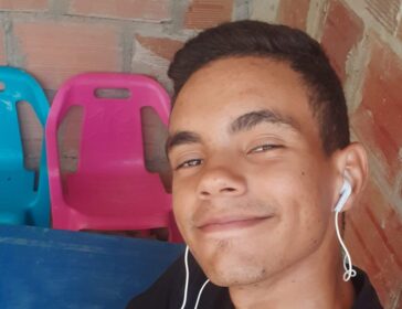En busca de una amistad verdadera. Quiero divertirme pasarla genial. Soy un tipo serio, responsable, solo quiero conocer gente nueva.