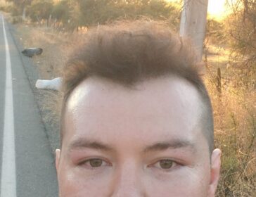 Hola me llamo hernan tengo 24 años deportista como en la foto busco chica extranjera