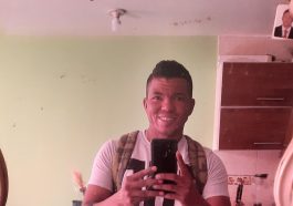Soy un chico respetuso caballeroso cariñoso amoroso con ganas de ser feliz