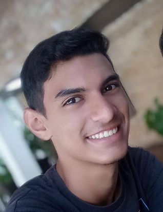 Chico de 18 aƱos que busca relacion seria o solo tener relaciones sexuales