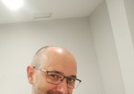 Hola chicas, me llamo london, soy español, busco una joven q quiera tener una relacion estable