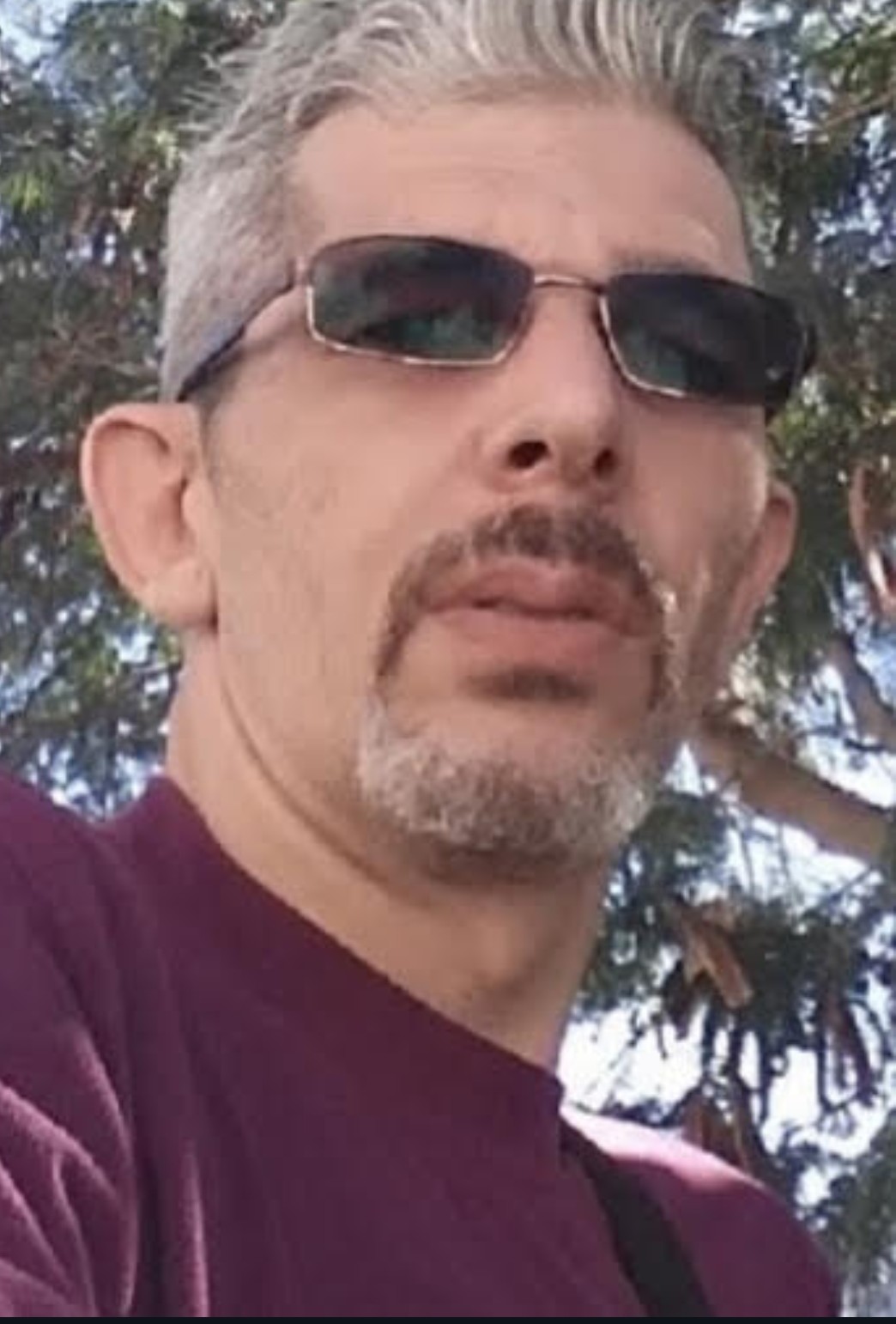 Busco a una chica una amiga compañera de vida para una relación seria