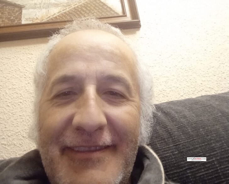 Busco mujeres para amistad que sean majas, buenas y cariñosas entre 45 a 55 años