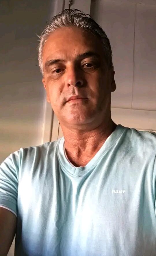 Hola señoritas, apasionado, directo y transparente, soy muy sincero y me encanta que sea recíproco