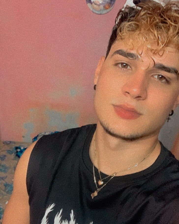 Busco pareja, algo lindo y duradero✌🏻