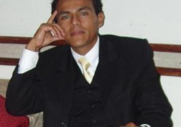 Hombre de Ecuador espera poder tener una linda amistad