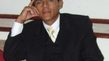 Hombre de Ecuador espera poder tener una linda amistad
